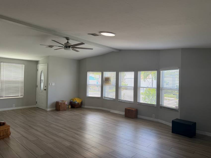 1917 Madera Drive a North Fort Myers, FL Mobile or Manufactured Home for Sale